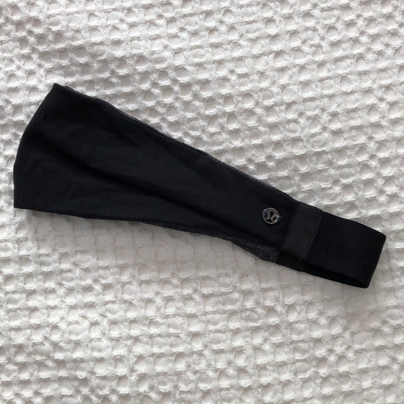 lululemon athletica Accessories - Lululemon Headband